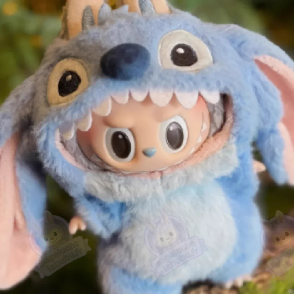Combinaison stitch rose pour labubu-MaPelucheLabubu.fr | Adoptez votre Labubu : Peluches et Figurines Uniques