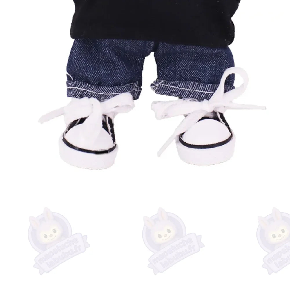 Converse pour Labubu-MaPelucheLabubu.fr | Adoptez votre Labubu : Peluches et Figurines Uniques