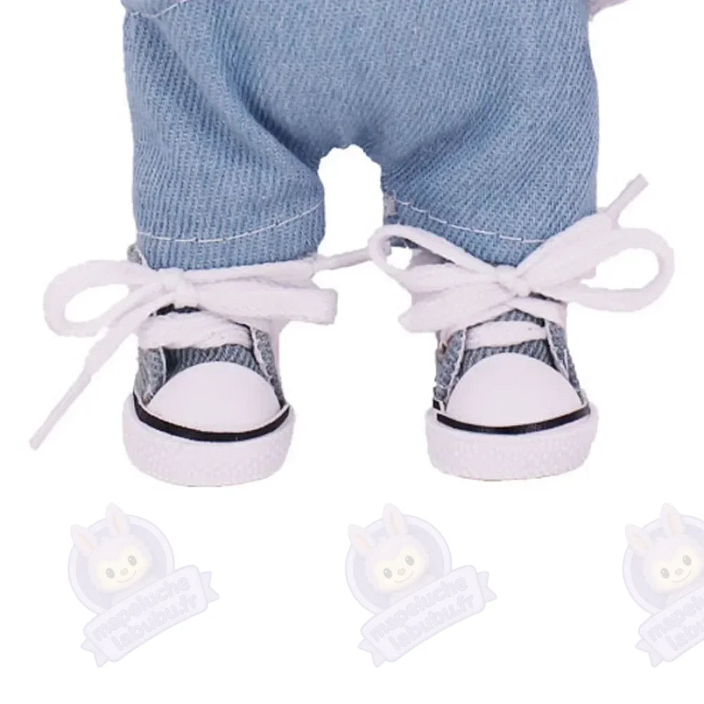 Converse pour Labubu-MaPelucheLabubu.fr | Adoptez votre Labubu : Peluches et Figurines Uniques