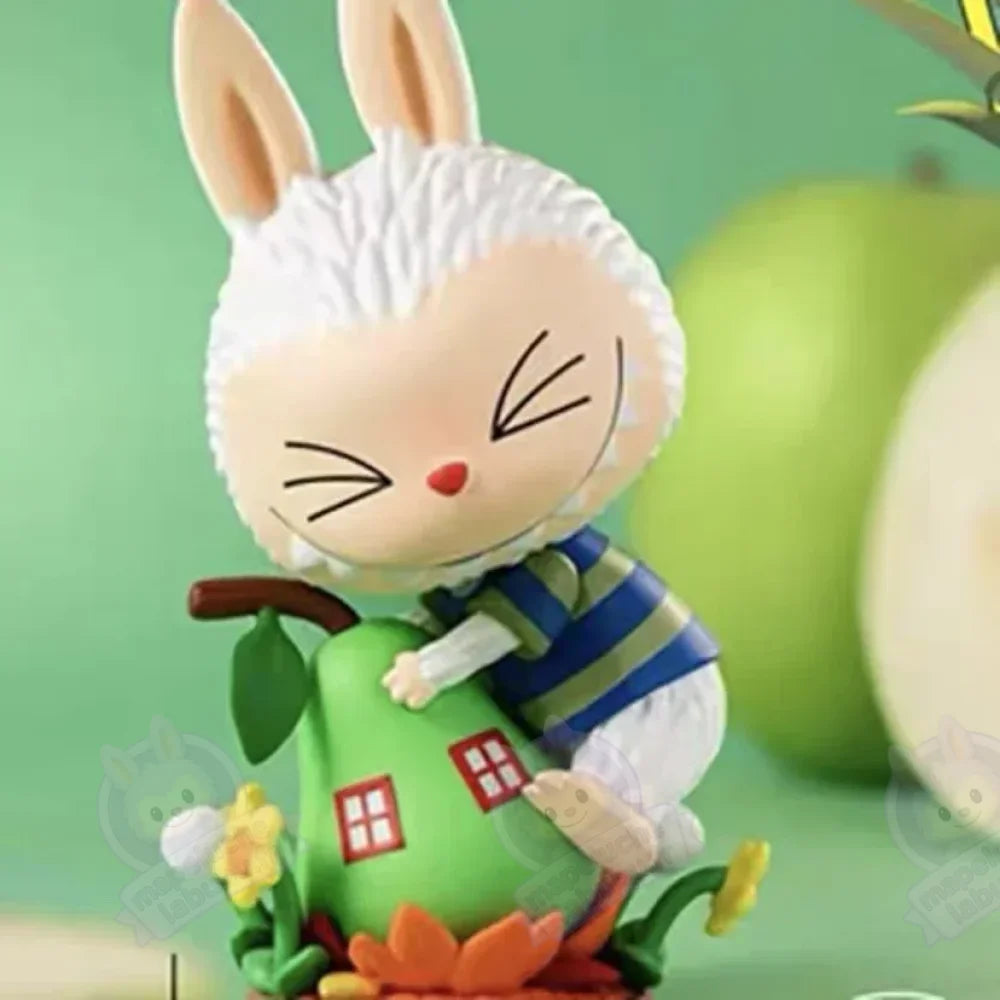 Figurine Labubu The Monsters Fraise-MaPelucheLabubu.fr | Adoptez votre Labubu : Peluches et Figurines Uniques