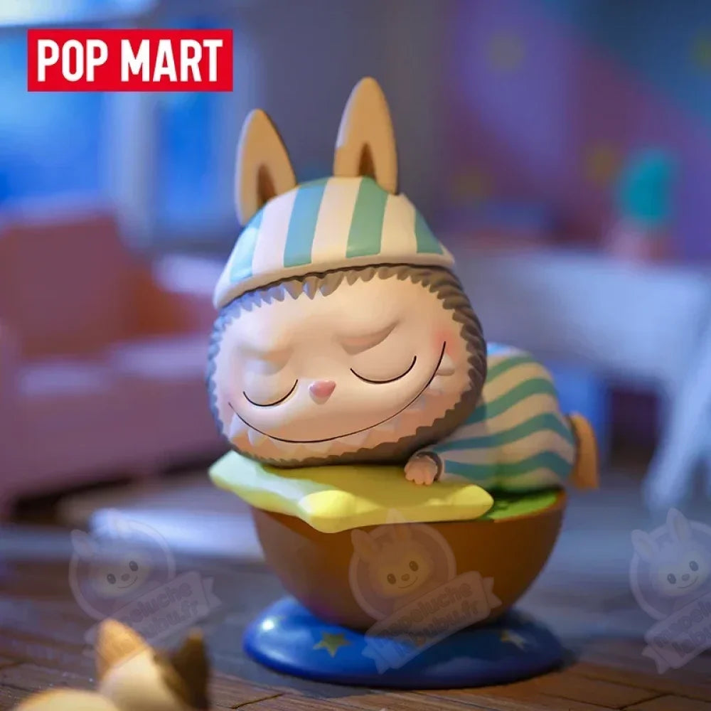 Figurine Labubu The Monsters Banane-MaPelucheLabubu.fr | Adoptez votre Labubu : Peluches et Figurines Uniques