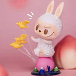 Acheter Figurine Labubu The Monsters Pêche - MaPelucheLabubu.fr | Adoptez votre Labubu : Peluches et Figurines Uniques