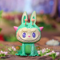 Figurines Labubu Elf Universe Adventure Warrior - modèle Alien - MaPelucheLabubu.fr | Adoptez votre Labubu : Peluches et Figurines Uniques