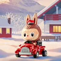 Figurines Labubu The Monster Coca-Cola Elf Express - MaPelucheLabubu.fr | Adoptez votre Labubu : Peluches et Figurines Uniques