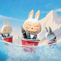 Figurines Labubu The Monster Coca-Cola Look What I Found - modèle Time To Cool Down - MaPelucheLabubu.fr | Adoptez votre Labubu : Peluches et Figurines Uniques
