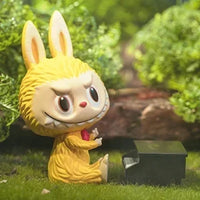 Figurines Labubu The Monster Forest Concert Accordion-MaPelucheLabubu.fr | Adoptez votre Labubu : Peluches et Figurines Uniques