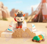 Figurines Labubu The Monster Play Games Happy Play - modèle There Be Monsters - MaPelucheLabubu.fr | Adoptez votre Labubu : Peluches et Figurines Uniques