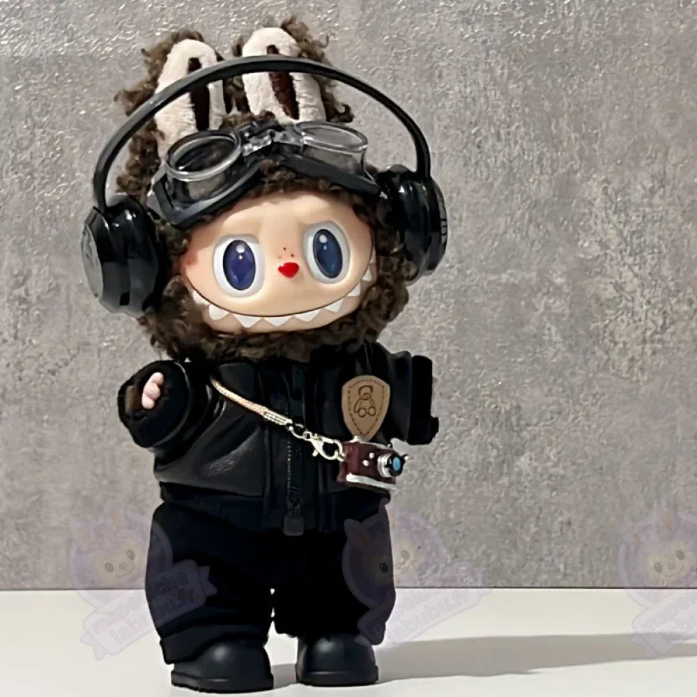 Labubu Riding Suit-MaPelucheLabubu.fr | Adoptez votre Labubu : Peluches et Figurines Uniques