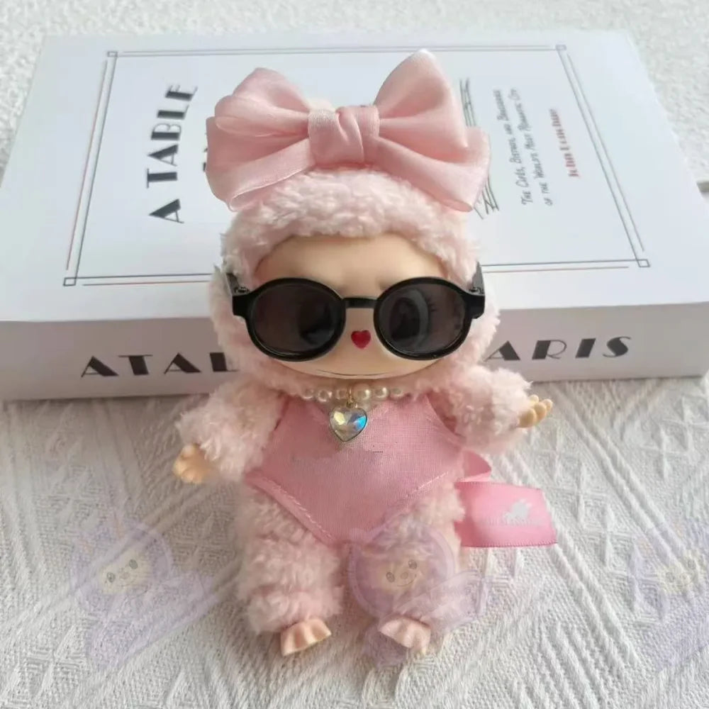 Maillot & nœud Labubu one piece-MaPelucheLabubu.fr | Adoptez votre Labubu : Peluches et Figurines Uniques