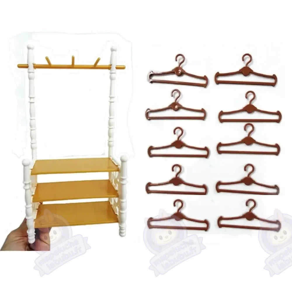 Penderie pour accessoires Labubu-MaPelucheLabubu.fr | Adoptez votre Labubu : Peluches et Figurines Uniques