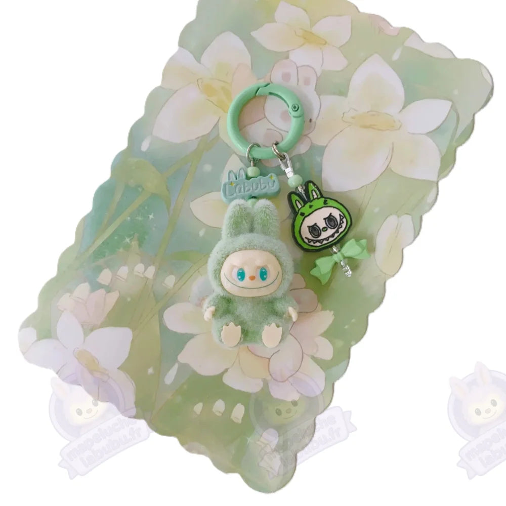 Porte-clé Labubu gris-MaPelucheLabubu.fr | Adoptez votre Labubu : Peluches et Figurines Uniques