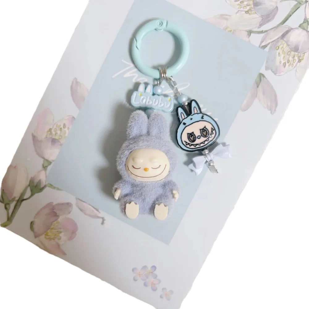 Porte-clé Labubu gris-MaPelucheLabubu.fr | Adoptez votre Labubu : Peluches et Figurines Uniques