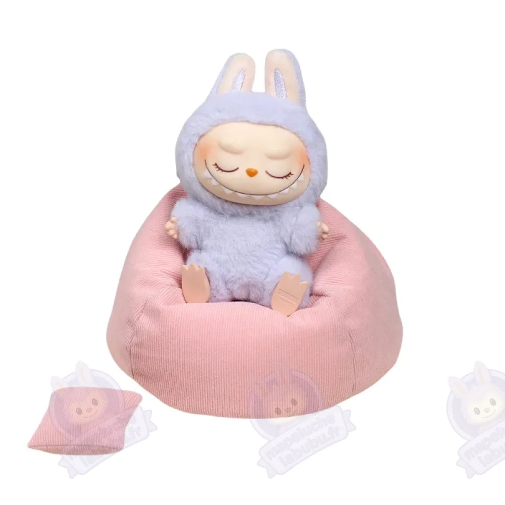Pouf pour Labubu violet-MaPelucheLabubu.fr | Adoptez votre Labubu : Peluches et Figurines Uniques