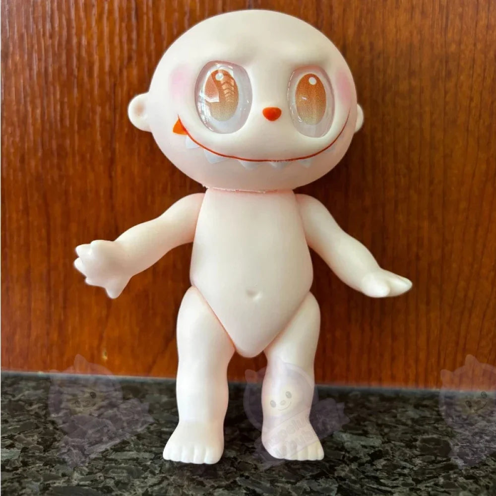 Poupée labubu articulée-MaPelucheLabubu.fr | Adoptez votre Labubu : Peluches et Figurines Uniques