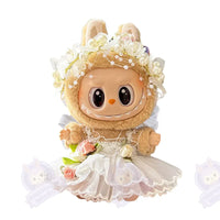 Robe chic pour Labubu - modèle J - MaPelucheLabubu.fr | Adoptez votre Labubu : Peluches et Figurines Uniques