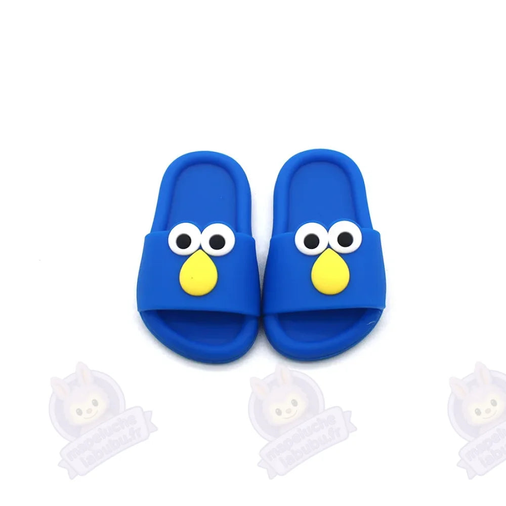 Savates amusante Labubu-MaPelucheLabubu.fr | Adoptez votre Labubu : Peluches et Figurines Uniques