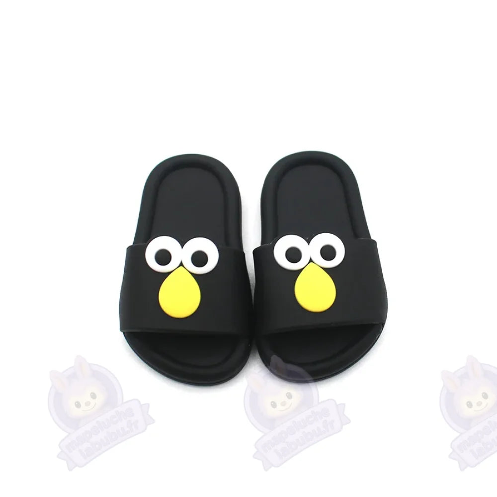 Savates amusante Labubu-MaPelucheLabubu.fr | Adoptez votre Labubu : Peluches et Figurines Uniques