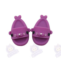 Savates petit chat Labubu mignonne - modèle Shoe A23 - MaPelucheLabubu.fr | Adoptez votre Labubu : Peluches et Figurines Uniques
