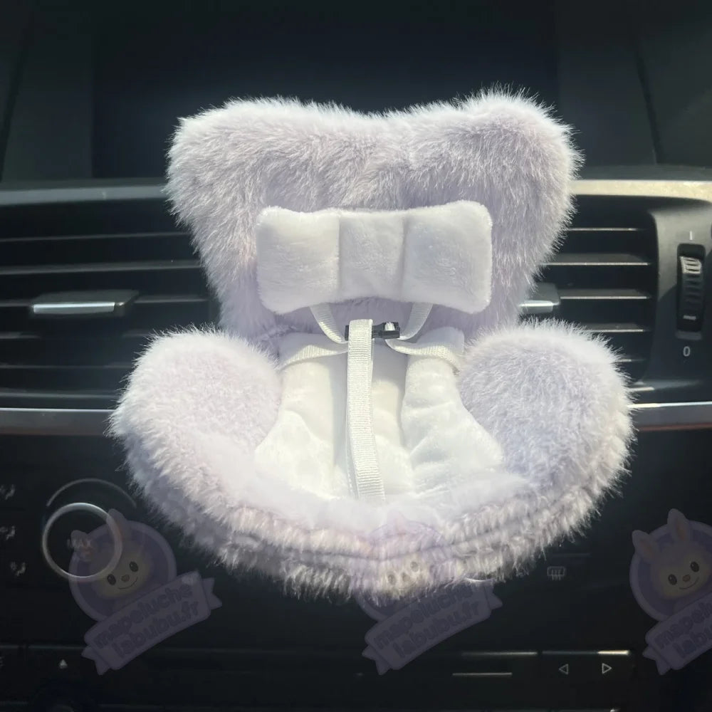 Siège auto en fourrure Labubu-MaPelucheLabubu.fr | Adoptez votre Labubu : Peluches et Figurines Uniques