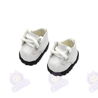 Tenue labubu décontracté - modèle shoes only 1 - MaPelucheLabubu.fr | Adoptez votre Labubu : Peluches et Figurines Uniques